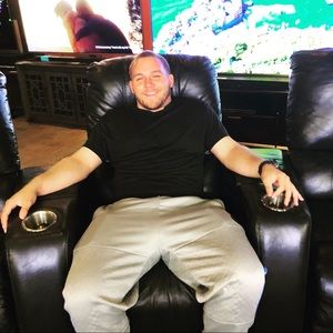 Meet your Posher, Bryce